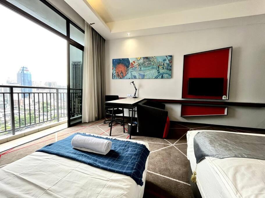 #16 M101 Dang Wangi Klcc View Pool By Livin Appartement Kuala Lumpur Buitenkant foto